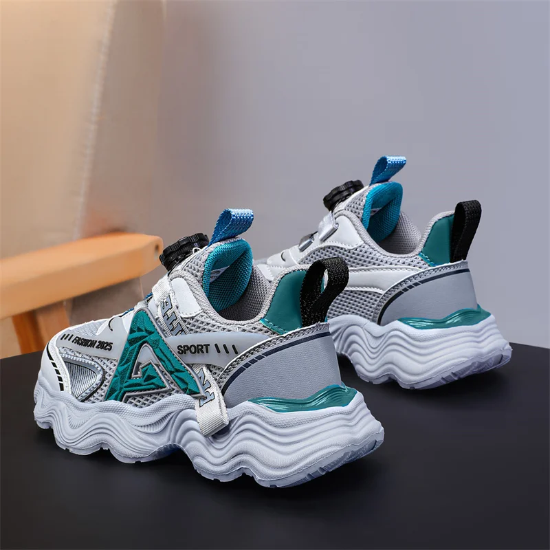 

Smooth Running and Stable Protection Childrens Training Shoes Cool and Breathable Low Top Sports Shoes Retro Mesh Casual Shoes