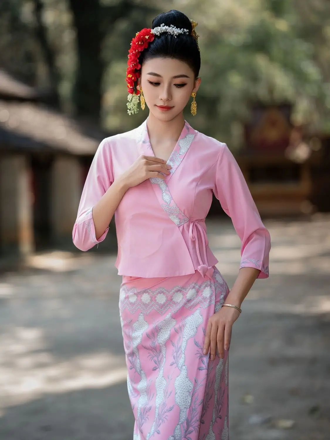 

2 шт., длинная юбка Gyi из Таиланда, саронг, юбка-труба Dai, женская одежда, традиционная этническая юбка Dai, платье, чайное платье