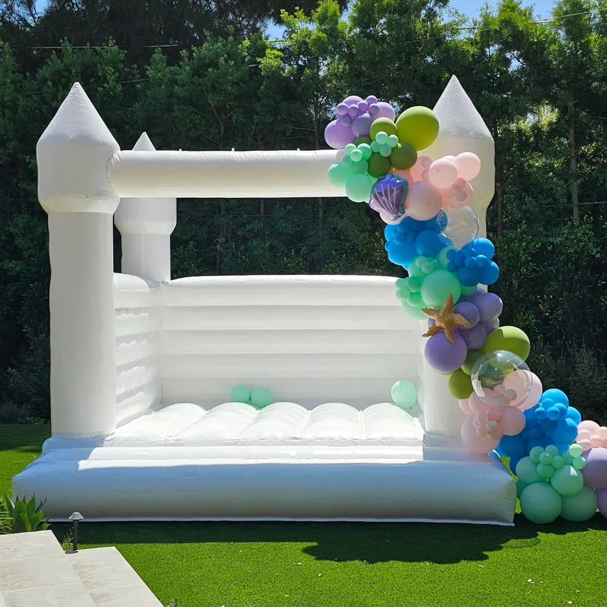 Maison de rebond blanche en PVC de 13 pieds avec souffleur pour enfants/fête d'anniversaire/halloween/événement de fête de noël