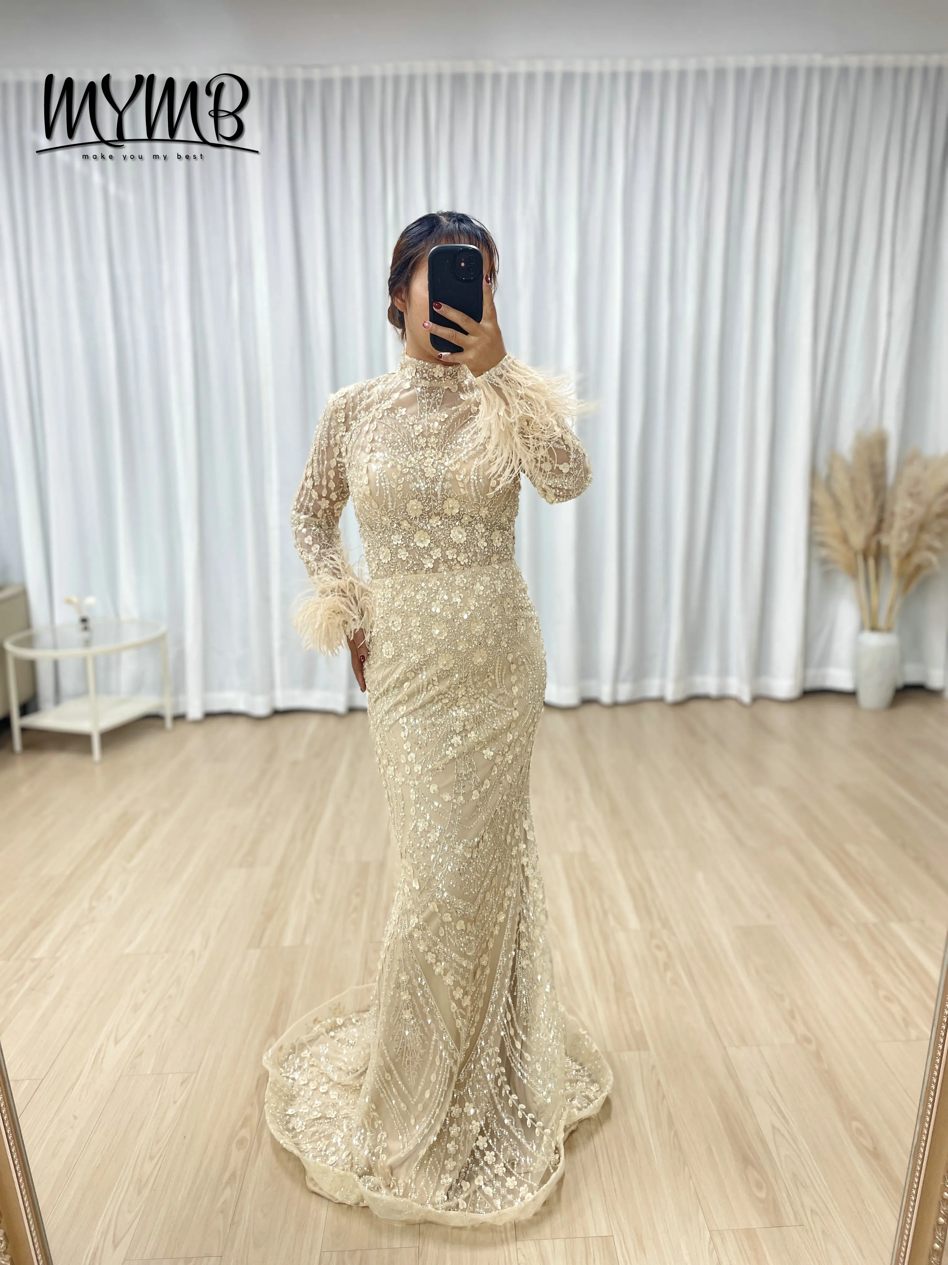 

MYMB Украшенное изысканной вышивкой из бисера Роскошное платье от кутюр в Дубае для матери невесты с рукавами с отделкой из перьев MB40329