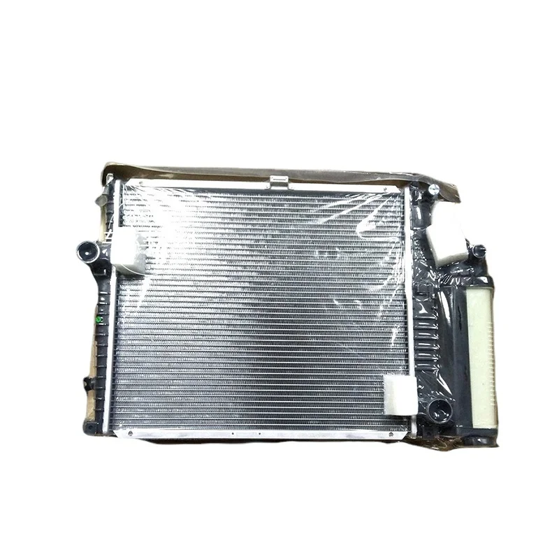 Engine Cooling Radiator for BMW E34 E39 520i 523i 525i 528i 530i 1990-2000