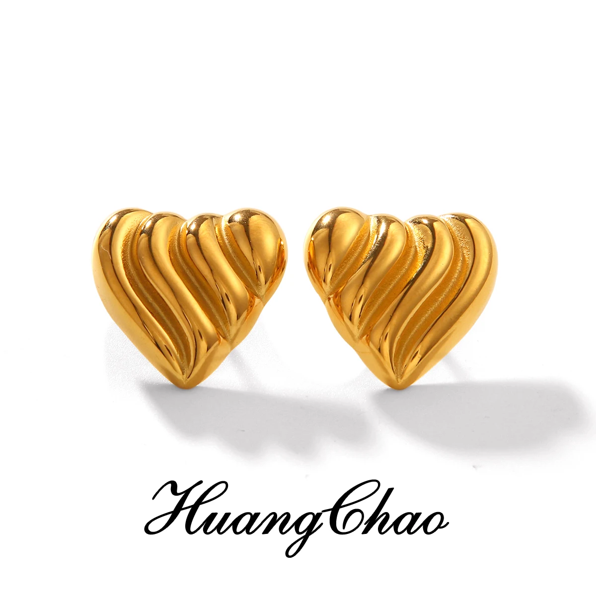 

Chic Heart-Shaped Stainless Steel Stud Earrings Love Design Fashion Trend Women's Jewelry Bijoux Gold Color Does Not Fade