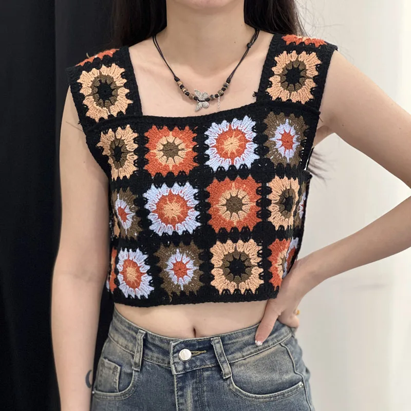 

Boring Honey Fashion Contrast- Collar Thin Crop Top Hollow Out National Style Tops Women Flower Summer Clothes For Women Tops