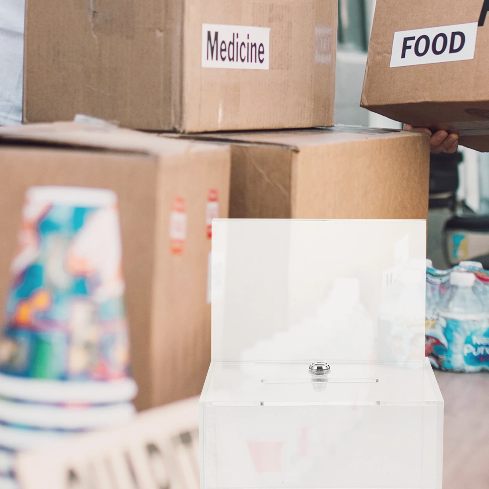 

Acrylic Suggestion Box Transparent Donation Ballot Collection Box for Office Voting Fundraising Events Raffle Storage