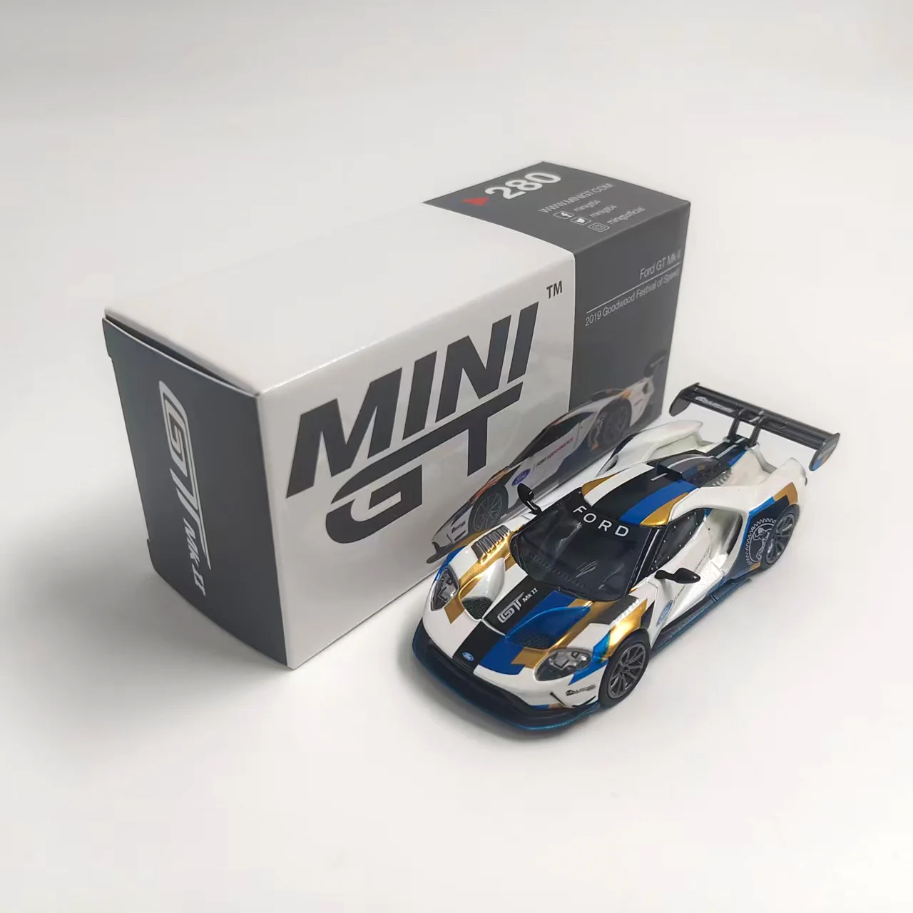 Diecast MINIGT 1:64 Scale Ford GT MK II 2019 Alloy Car Model