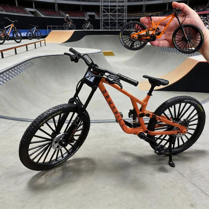 1:8 Scale Alloy Mountain Bike Model – Dual Shock Absorbers&Removable Number, Ideal Gift&Desktop Decoration for Bike Enthusiasts.