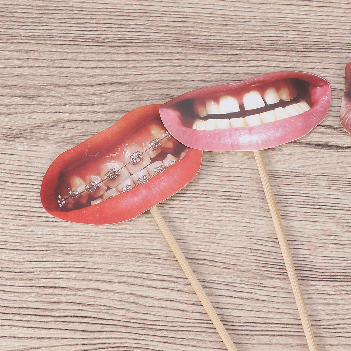 20 قطعة كابينة تصوير الشفاه الحمراء الدعائم فريدة من نوعها مضحك صورة شخصية الدعائم للحزب مهرجان الوسائط الاجتماعية صور الشفاه صور الدعامة