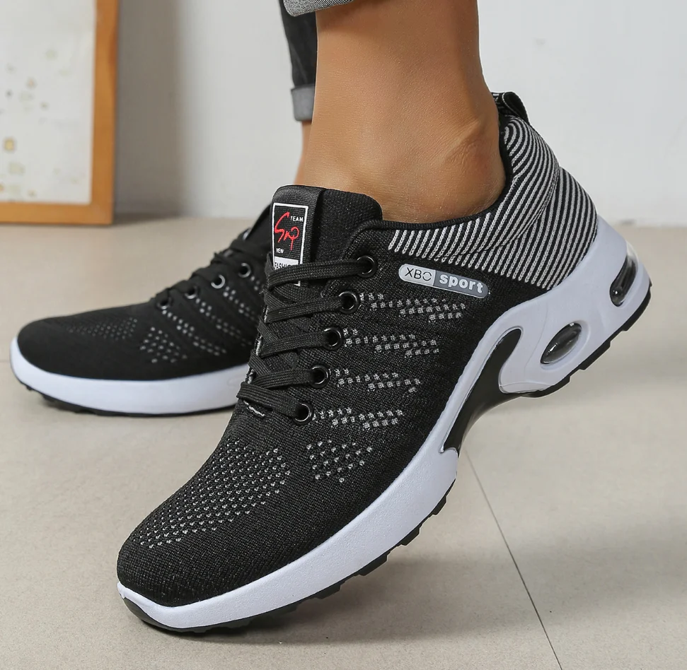 

Men's Tennis Shoes Breathable Men Casual Shoes Outdoor Soft Soled Running Shoes Color-blocked Fashion Sports Sneakers Zapato