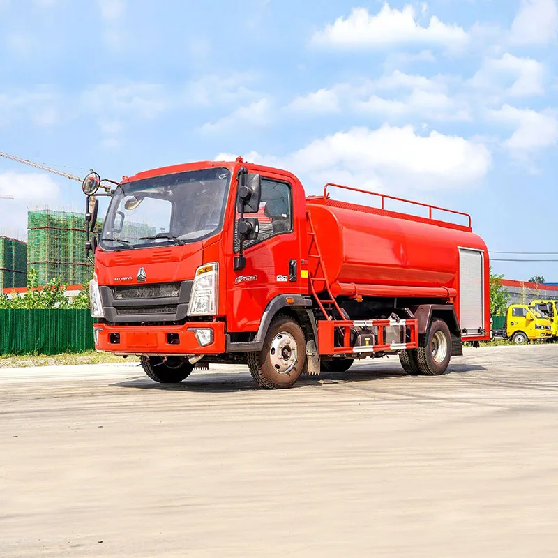 Sinotruk Howo Customized 5 CBM Water Tanker Fire Fighting Truck 4x2 Remote Control Fire Fighting Rescue Truck