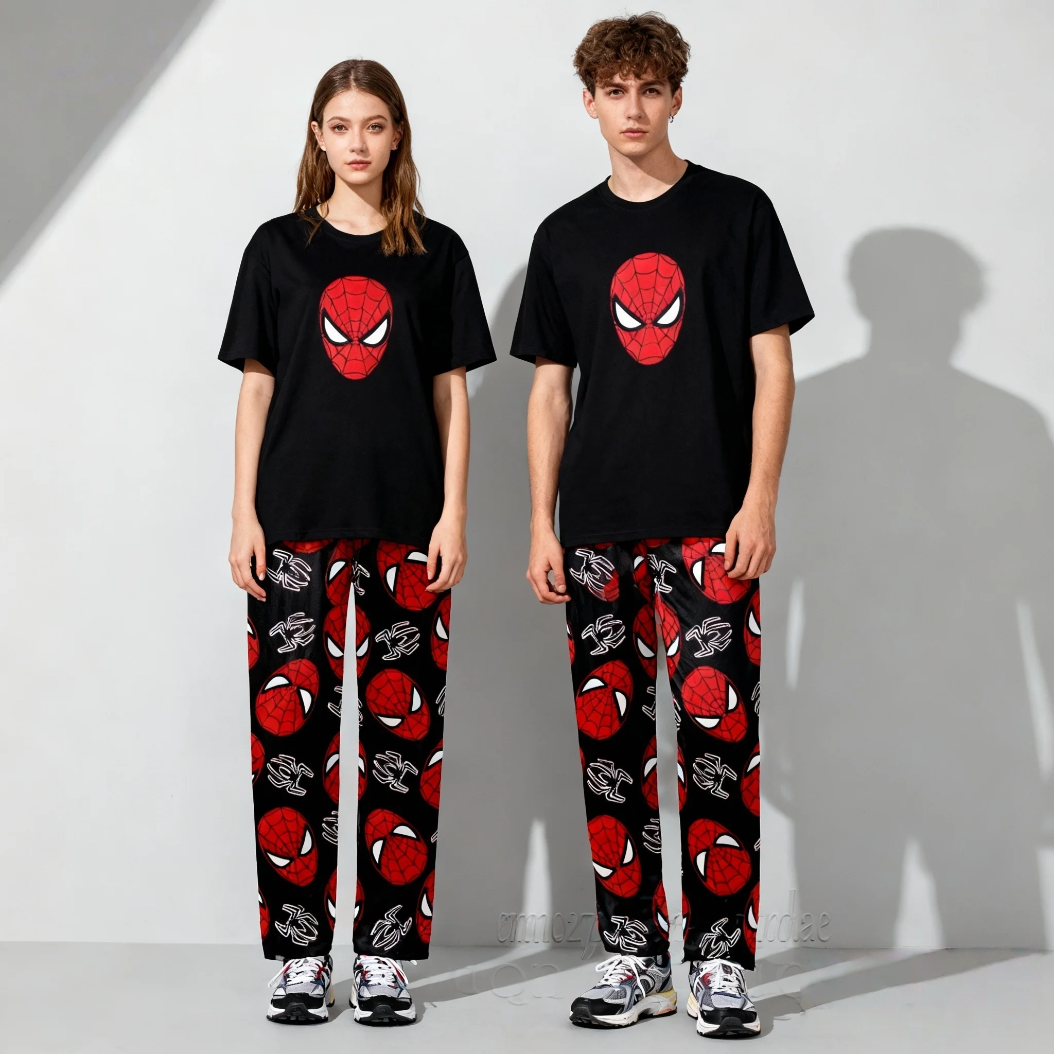 الربيع والخريف الساخن سلسلة ديزني الحلو وبارد الرجل العنكبوت قصيرة الأكمام السراويل مجموعة للبالغين والأطفال الوالدين والطفل مجموعة