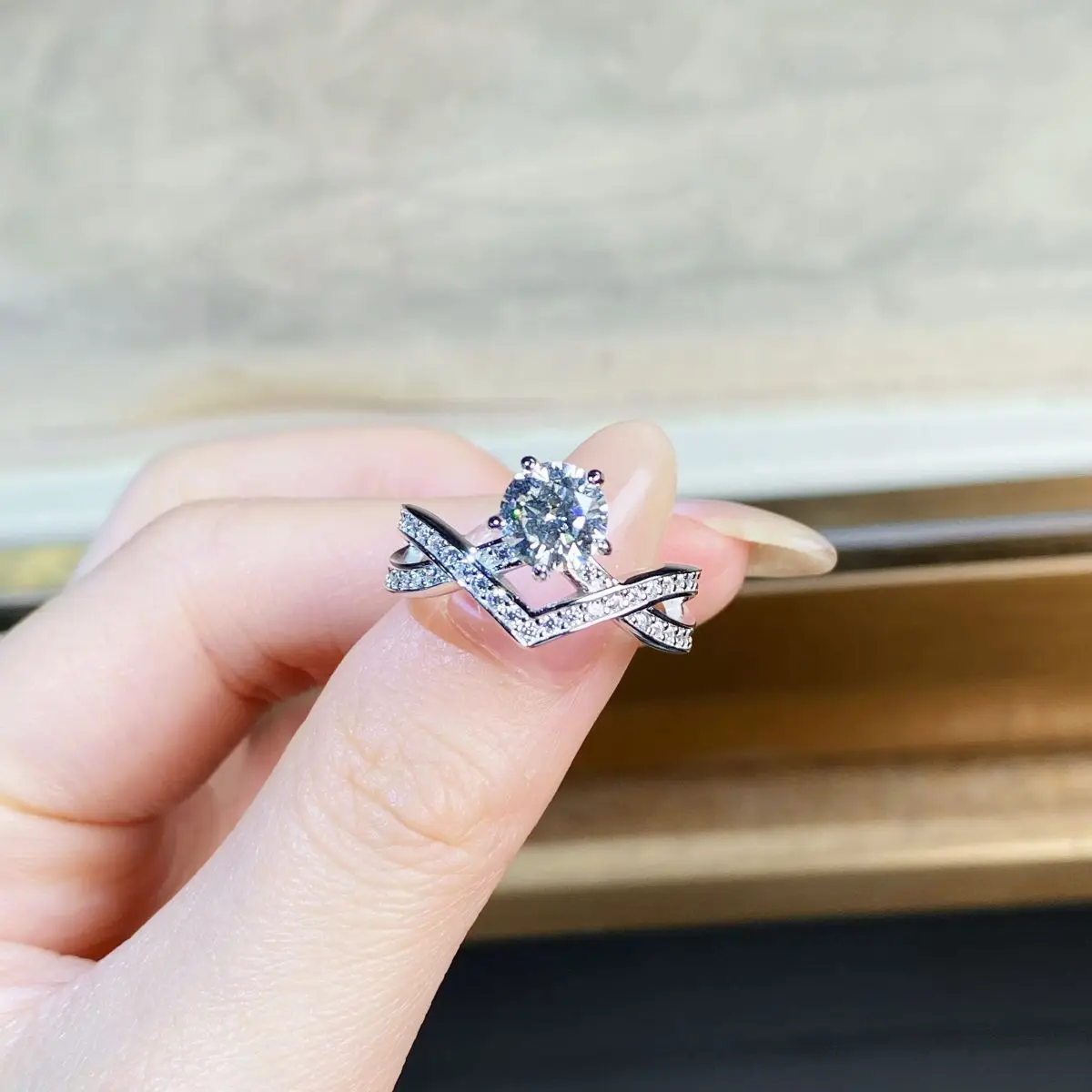 

925 sterling silver cross ring 1 carat D color Mozambican women's high-end exquisite jewelry high-end gift