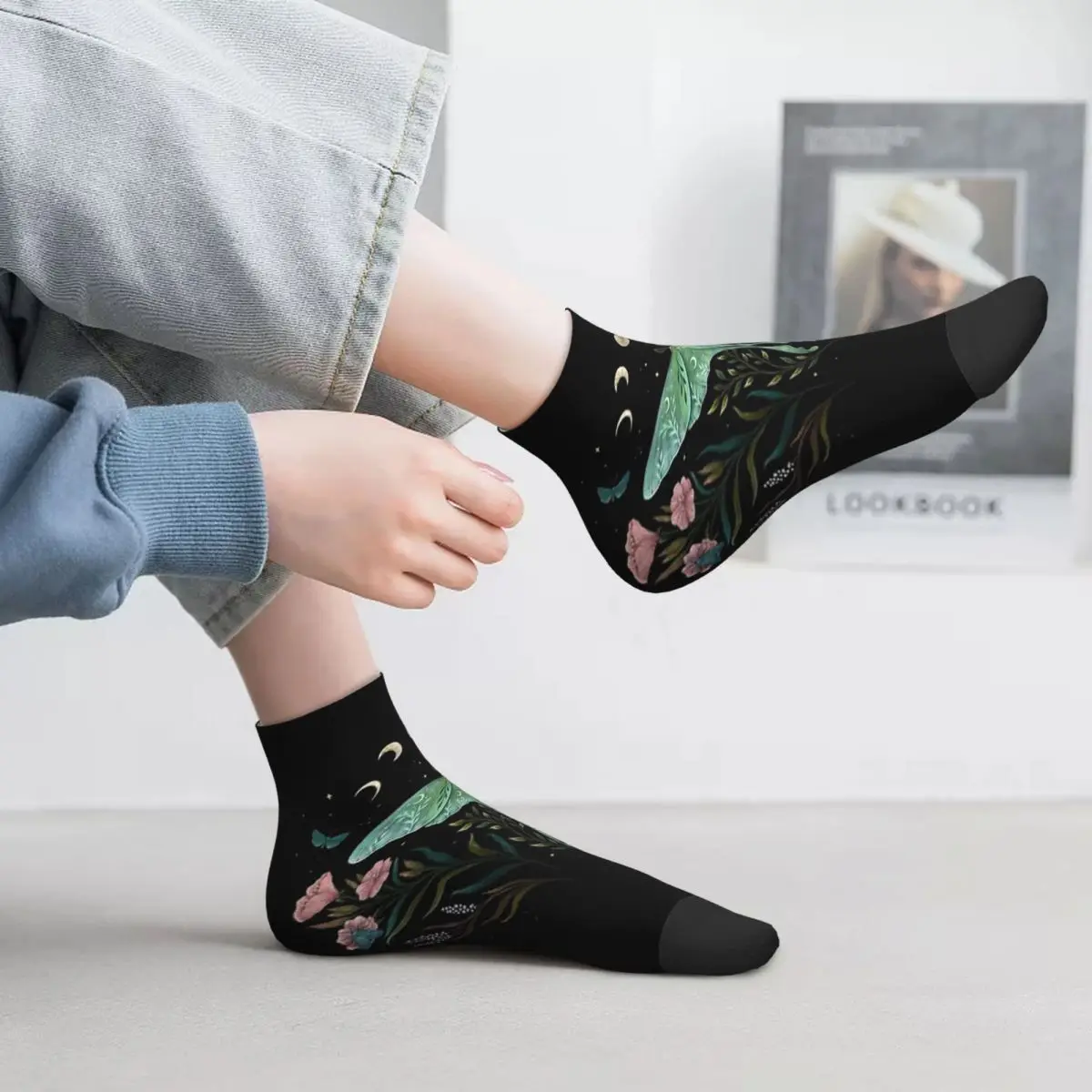 

Luna And Forester Socks Harajuku High Quality Stockings All Season Socks Accessories for Man's Woman's Christmas Gifts