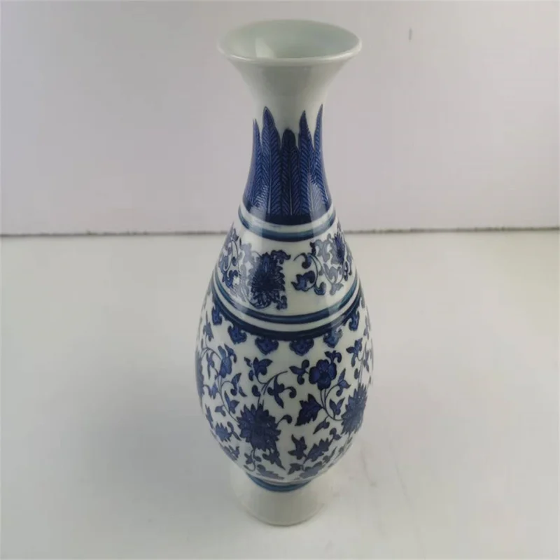 

China Old Porcelain ,Blue and white porcelain Jade pot spring vase