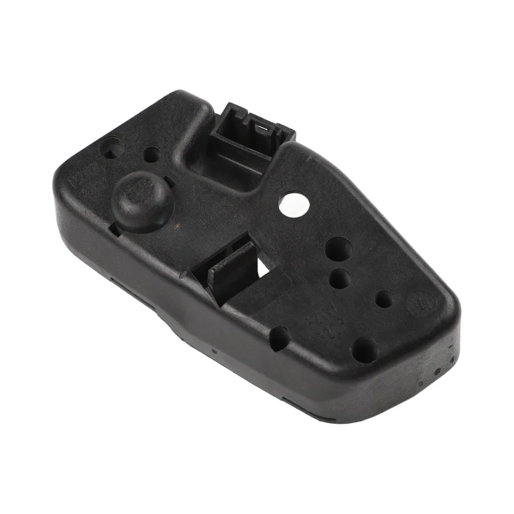 For Auto Repair Rear Light Socket Sedan Lamp Base ABS Plastic Material Wear Resistant Design For BMW 3 Series E46