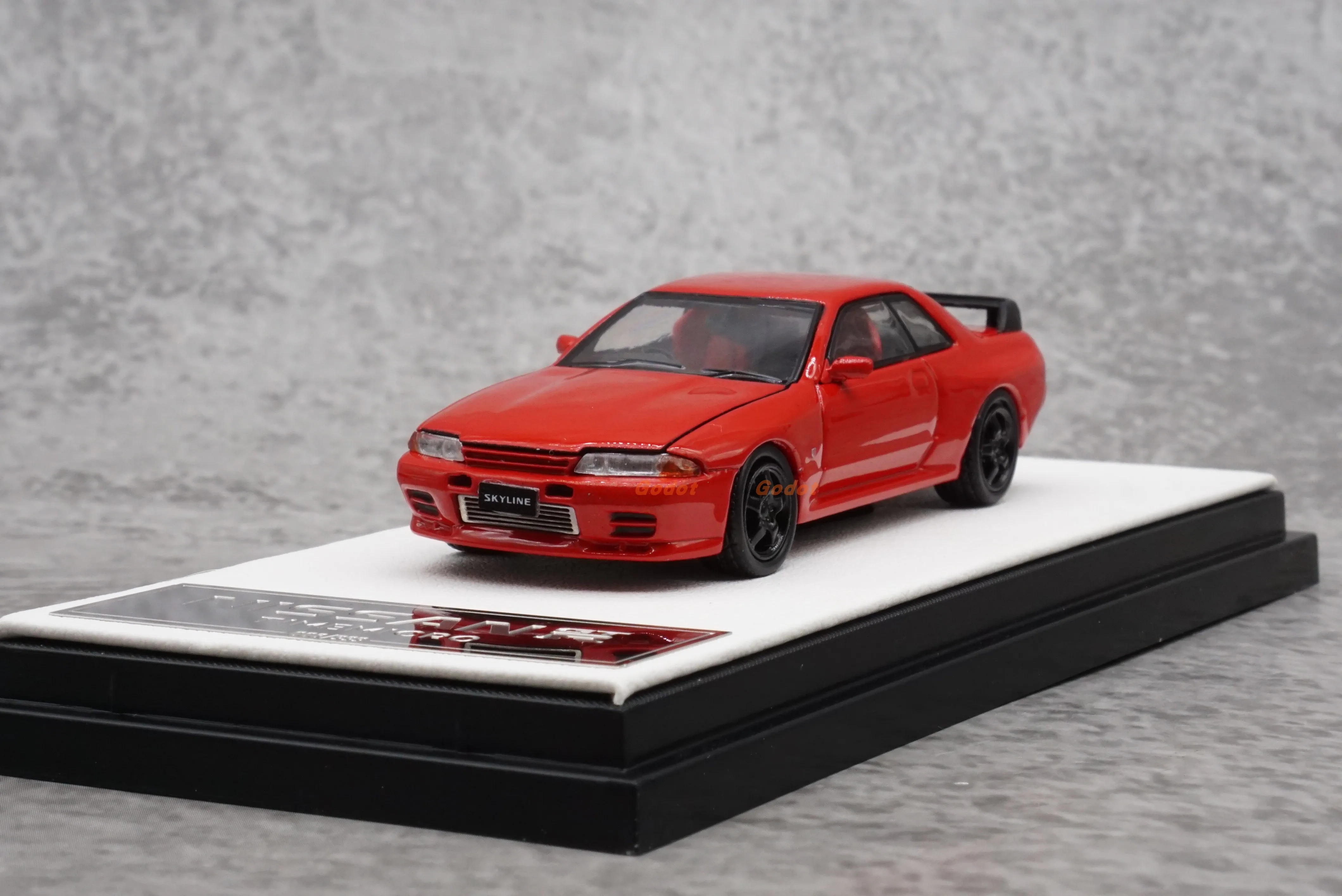 TM  1/64  GTR r32  alloy car model toy