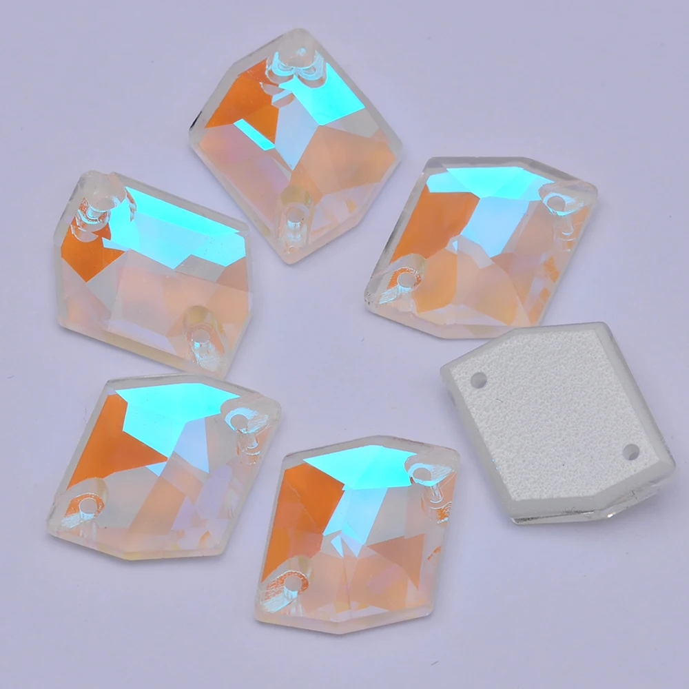 Cosmic K9 Trilliant Glas-Strasssteine mit abgeschrägter Rückseite, elektrisch glänzende Farben, aufnähbare Kristalle für Kleidungszubehör – Detail 11