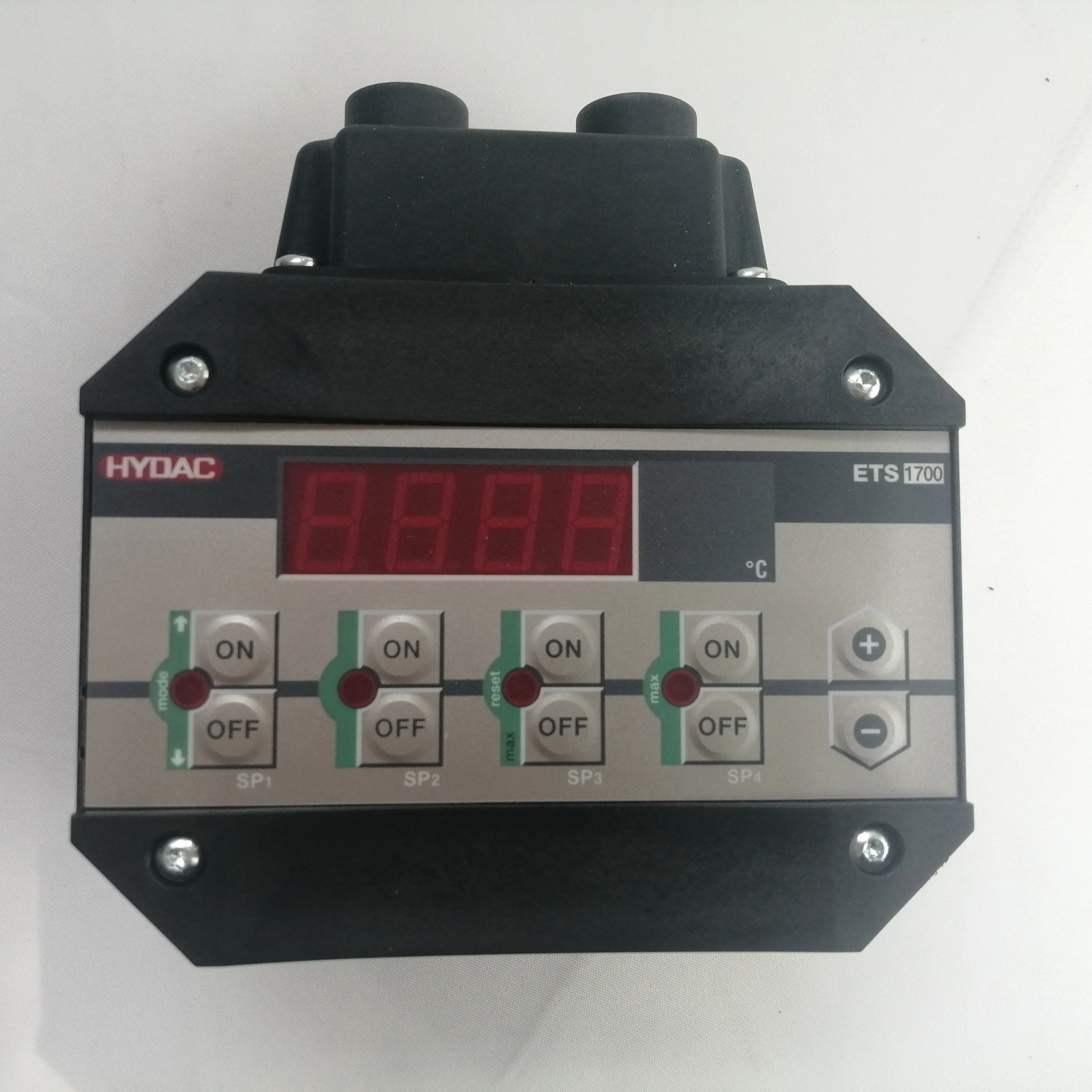 Sakelar Suhu Elektronik HYDAC ETS 1701-100-000