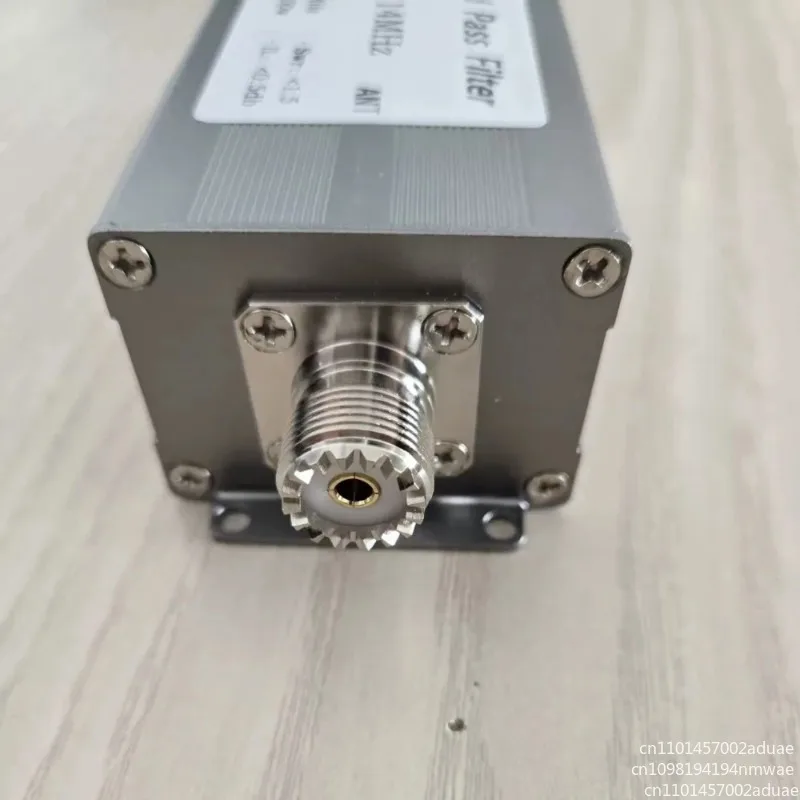 

HF Band Pass Filter BPF-14M-200WM 14MHz 200W for Shortwave Radio (M Female Connector)