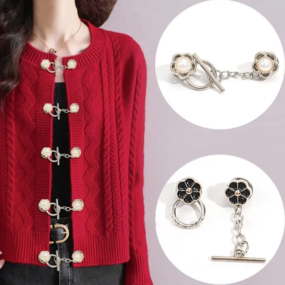 Fashion Pins Button Clip Close Neckline Decorative Brooch Nail-Free Detachable Anti-light Brooch Pant Waist Tightener