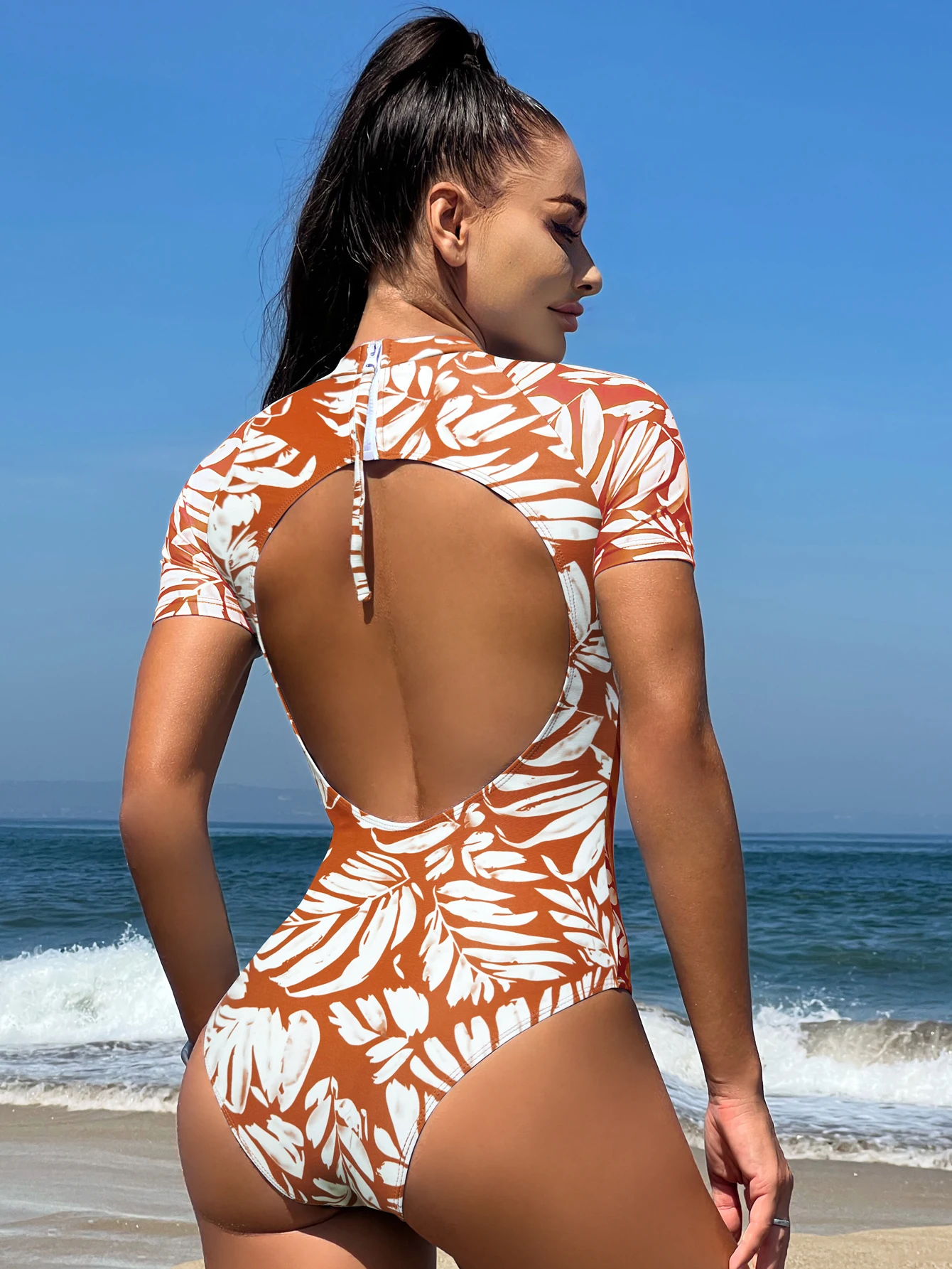 Peachtan Short Sleeve One Piece Swimsuit Leaf Print Korean Swimwear Style Brown Swimwear Sports Bathing Suit One Piece Beachwear