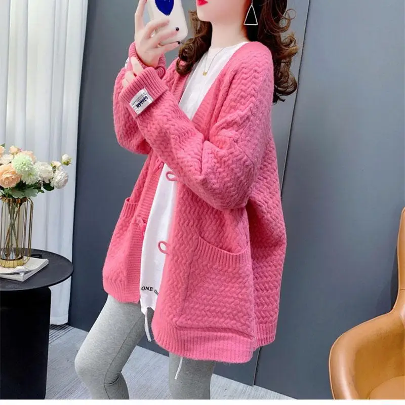 Tasche Kuhhorn Knopf Strickjacke Damen Plus Size Strickjacke verdickt neuen Stil Western-Stil mittellanges Top