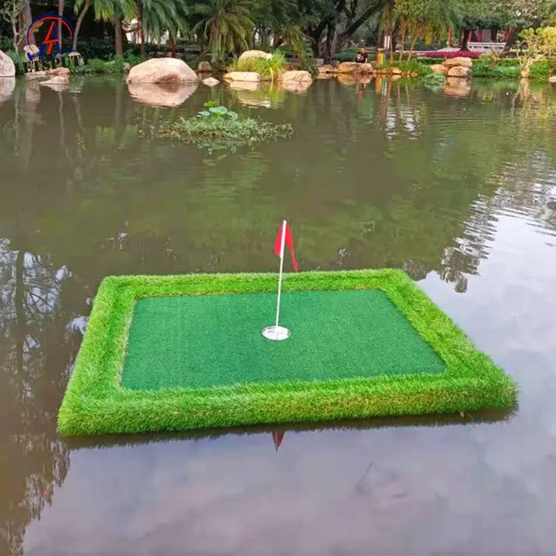 Set permainan Golf mengambang kolam renang hijau, Set alas permainan Golf air Aksesori Golf alat latihan putt kolam Golf