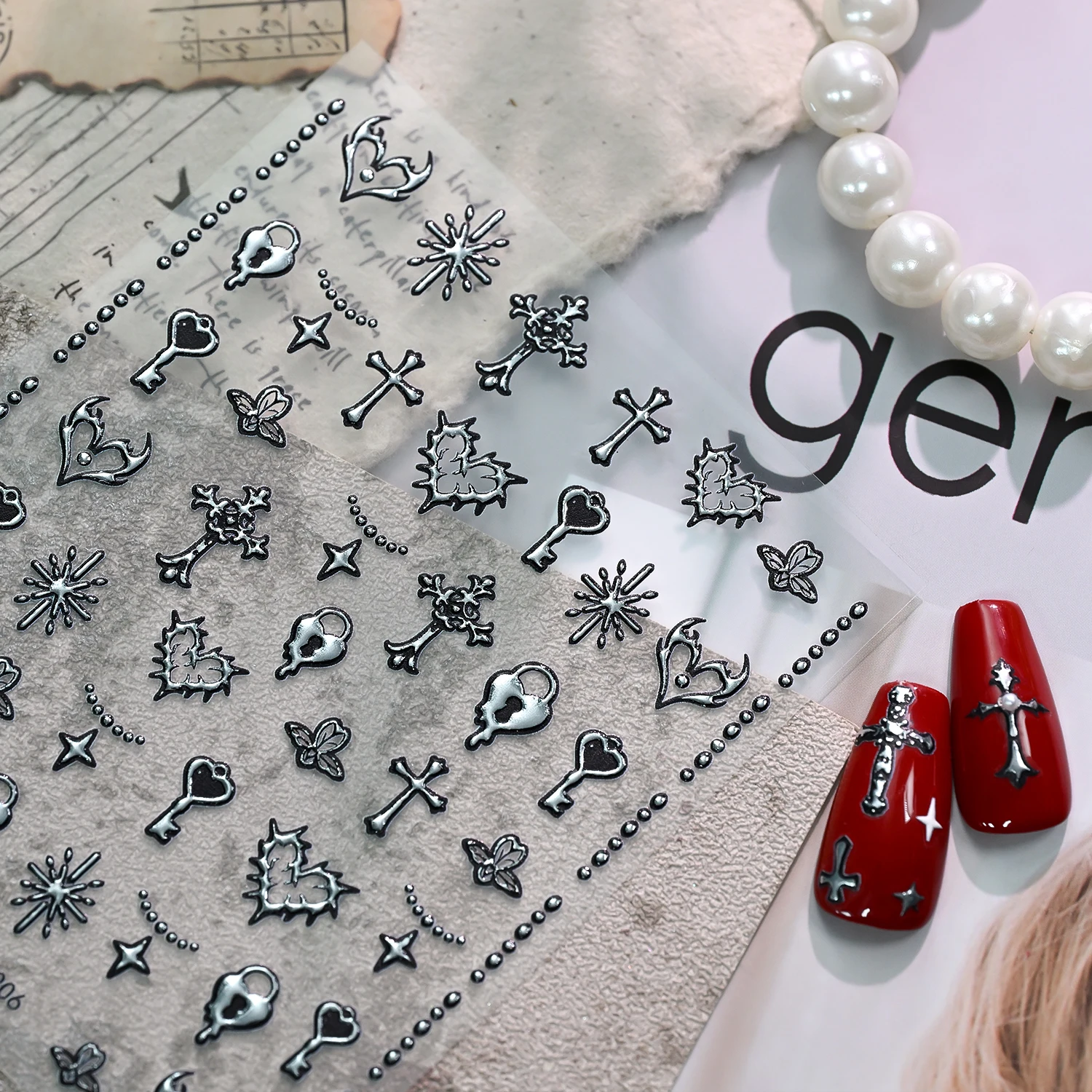 1 Blatt 5D Geprägter Silberner Gotischer Kreuz-Nagelaufkleber Y2K Mond-Sternenlicht Nagelsticker Selbstklebend Premium Salon Nagelslider ^E3 – Detail 4