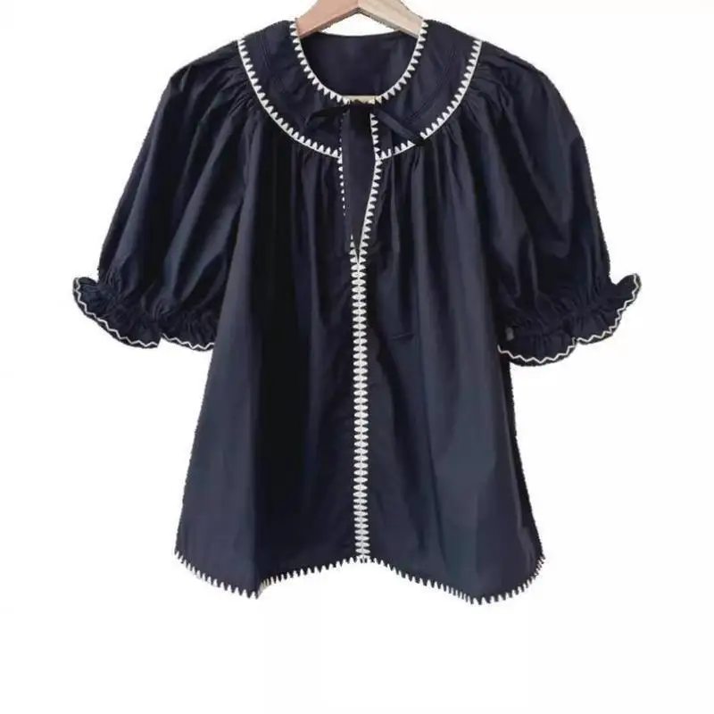 

Pure Color Embroidered round Ne irt Sve with Lace Hemline Casual Sport Suit Top Seven Quarter Sve ort Pants