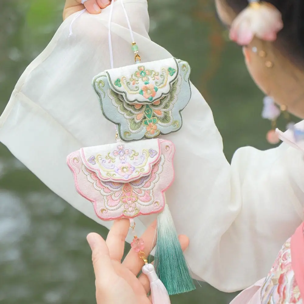 الكرتون مهرجان منتصف الخريف الكيس حقيبة النمط الصيني المطرزة الكيس قلادة قلادة اليدوية شرابة نعمة الحقيبة