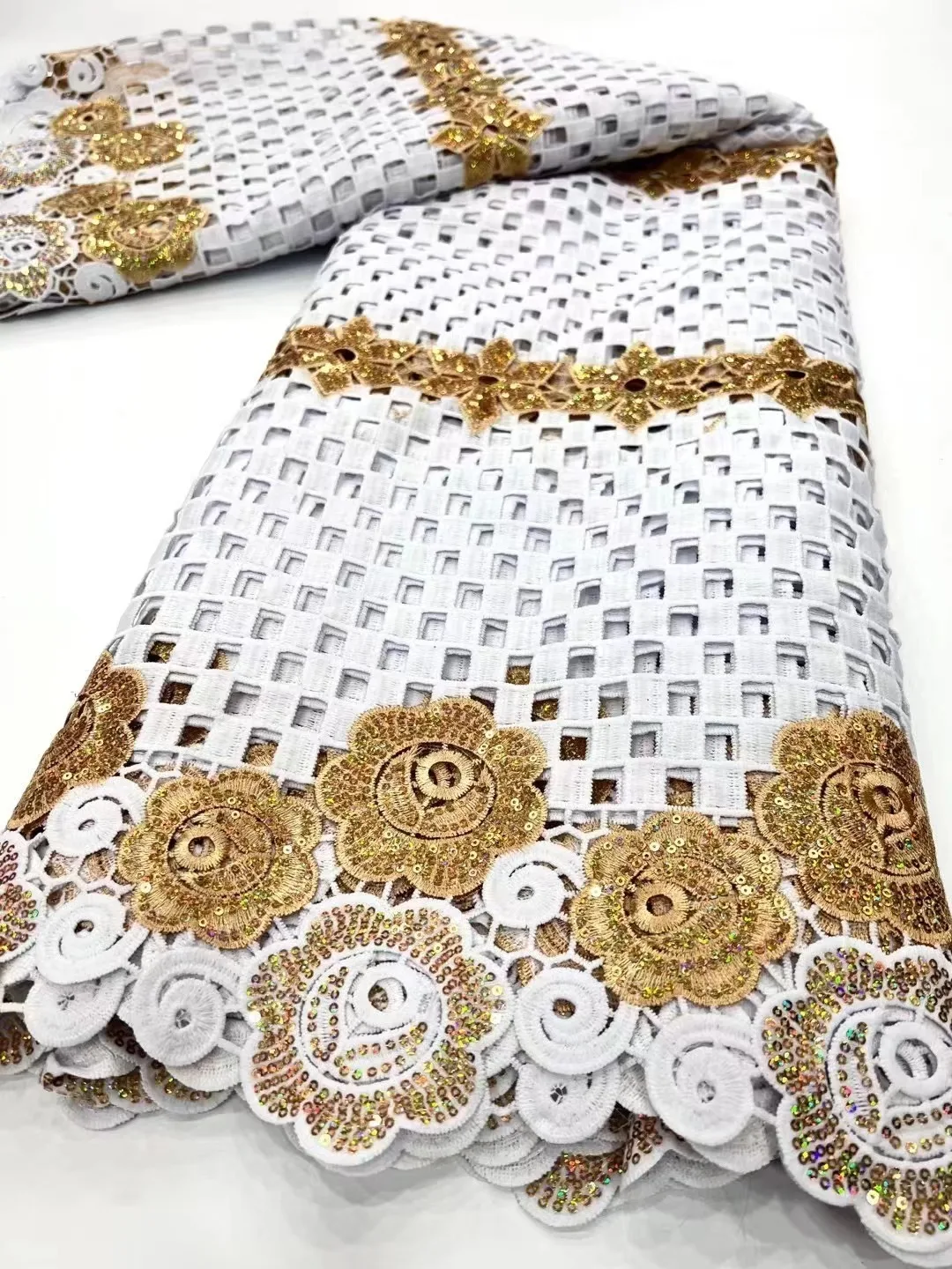 

Nigerian Water Soluble Lace Fabrics High Quality African Guipure Cord Lace Fabric With Sequins Fabric For Party Dress Sewing