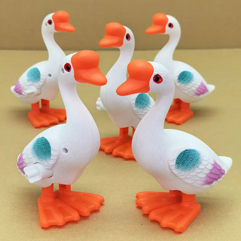 Funny Wind Up Toys Cartoon Cute Jumping White Goose Clockwork Simulation Animal Jumping Clockwork Toys For Kids Boys Girls