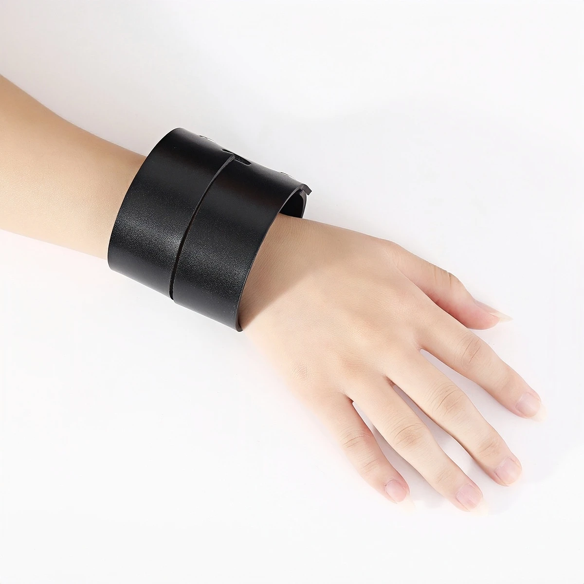 Skórzane Kajdanki Multi DJ Dekoracja Sceny Skórzana Bransoletka Odpowiednia na Halloween Party Występ Sceniczny Rekwizyty do Odgrywania Ról