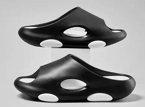 2024 Summer Slippers Men Soft Bottom Indoor Home Platform Sandals Fashion Beach Shoes Couple Non-Slip Bathroom Slides