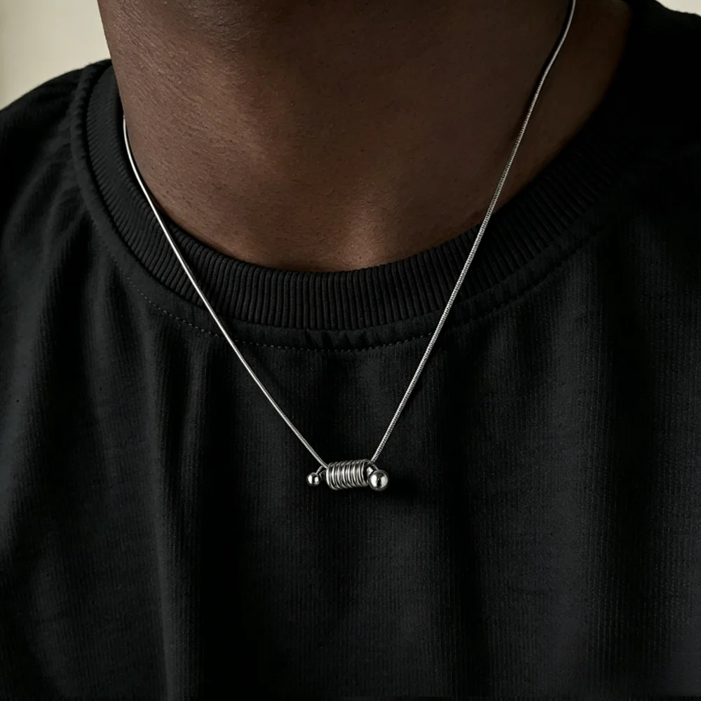 2mm Titanstahl Gedrehte Kettenkette Einfache Herrenkette Hip-Hop Herren Edelstahlschmuck Schlüsselbeinkette Accessoires – Detail 5