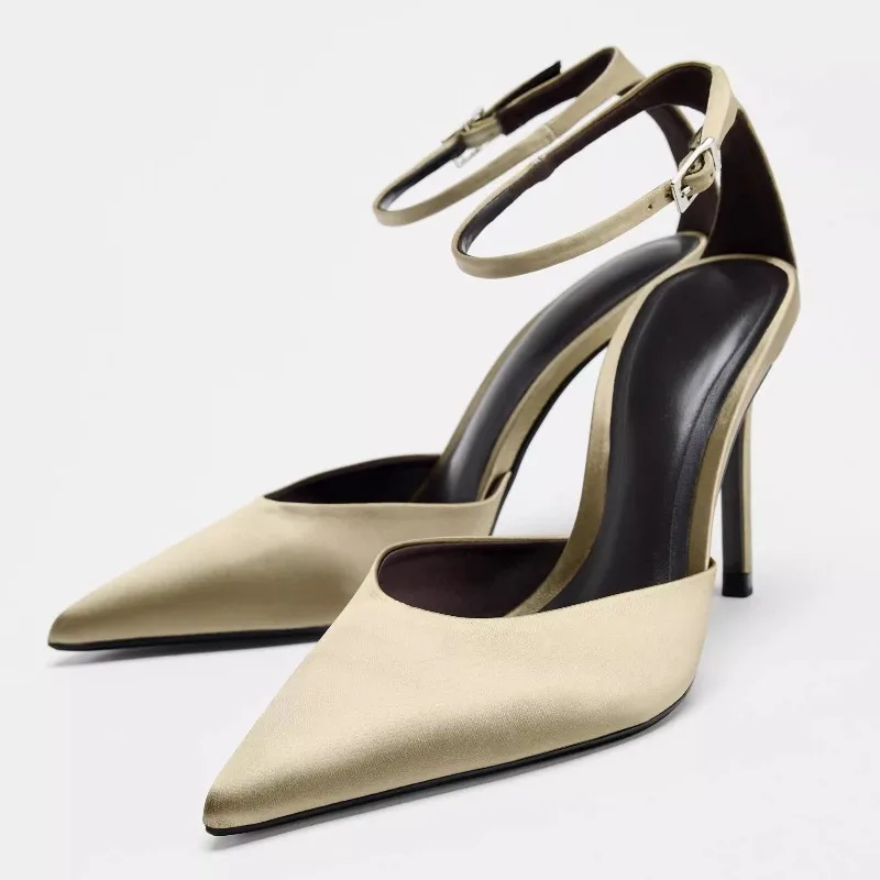 

Лаконичные шелковые босоножки на каблуке с острым носком, женские роскошные дизайнерские туфли с ремешком на щиколотке и пряжкой, элегантные свадебные туфли на тонком высоком каблуке
