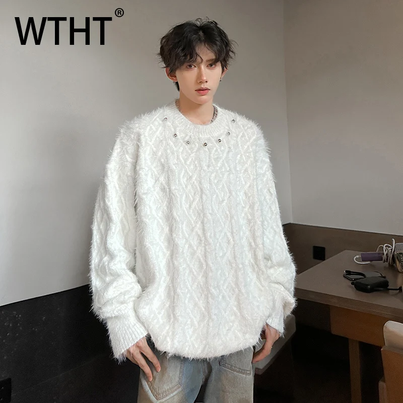 WTHT Fashion 2025 Autumn Men's Texture Rivets Burr Edge Knit Sweater Trendy American Style Solid Color Pullover Male 2A2208