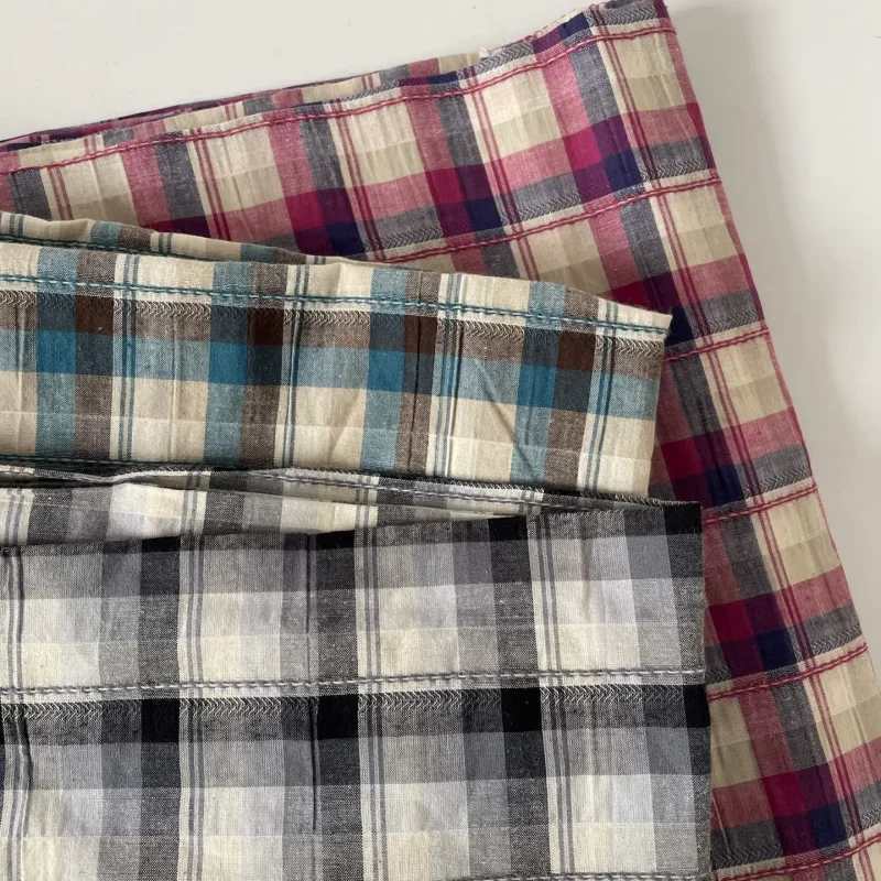 

Casual color-spun checked embroidered cotton fabric for blouse shirt skirt clothing fabric DIY