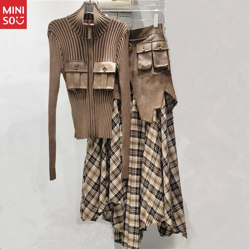 

Miniso Street Retro PU Leather Skirt Set, Plaid Asymmetrical Pocket with Knit Top