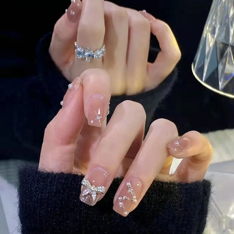 New hand-worn nail piece flash diamond fragments gold foil wear nail finished Europe and the United States long shiny nail piece