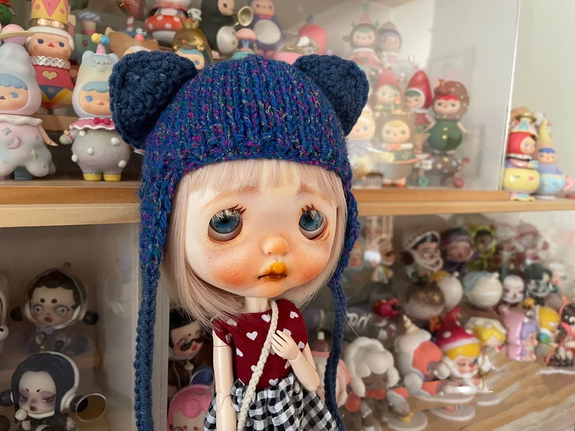 Blythe hatCat ear protection hand woven wool hat (Fit blythe、qbaby Doll Accessories)