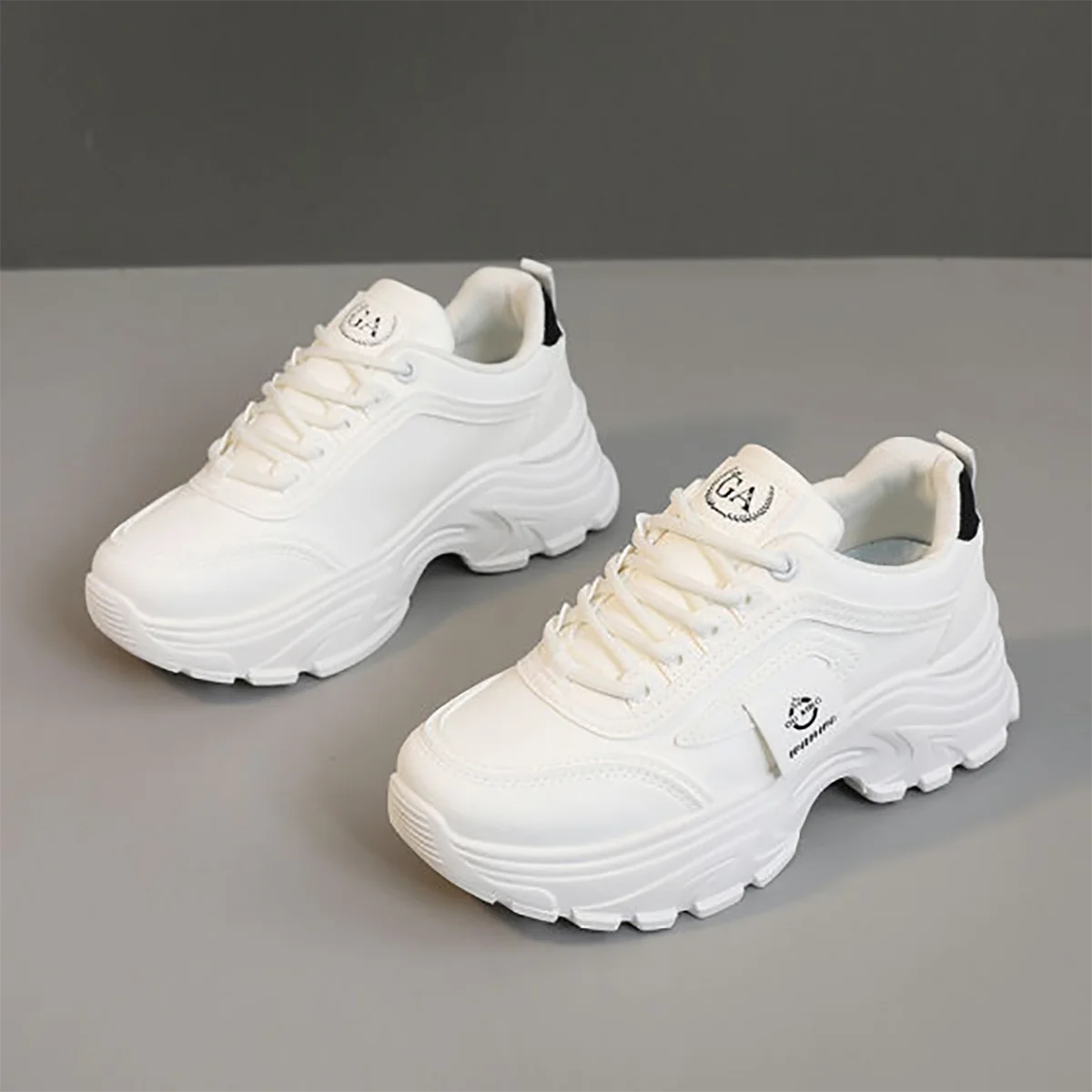 

Women Chunky Sneakers 5cm Platform For Daily Wear Round Laces Breathable Lining Non-slip Wear-resistant Casual Shoes
