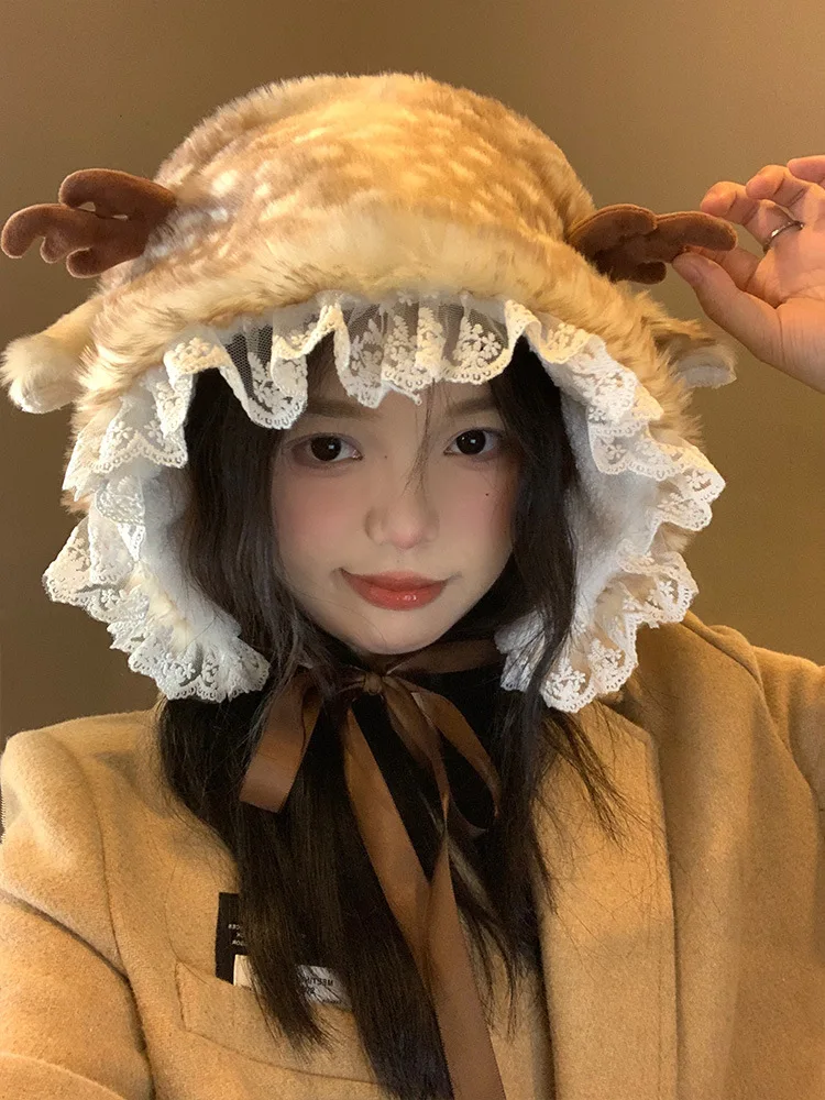 Japanese Winter Women's Furry Windproof Pullover Bomber Hat for Girl Plush Lace Trimed Ear Protection Christmas Hat Gorras