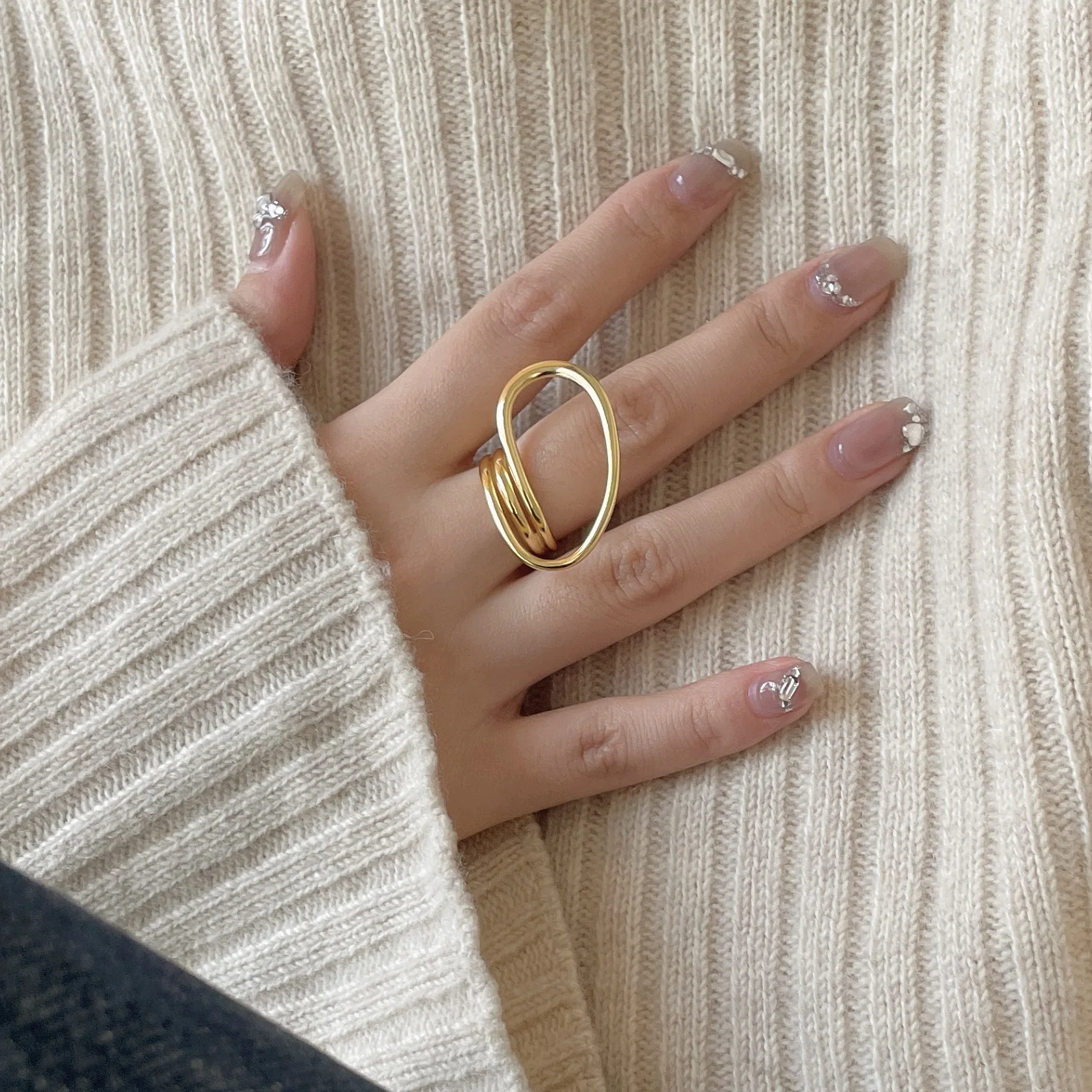 Retro 2pcs/set Women Rings Exaggerated Lines Rings for Women Fashion Simple Distorted Geometric Party Statement Designer Jewelry