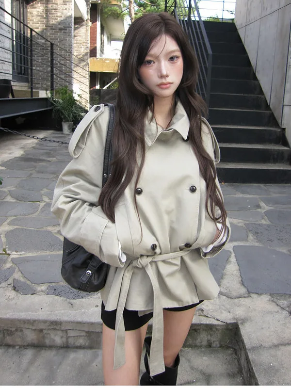 Fashionable Korean Style Women's Short Coat Autumn Winter New Arrival Waist-Cinching Double-Breasted Retro Collar Design Stre...