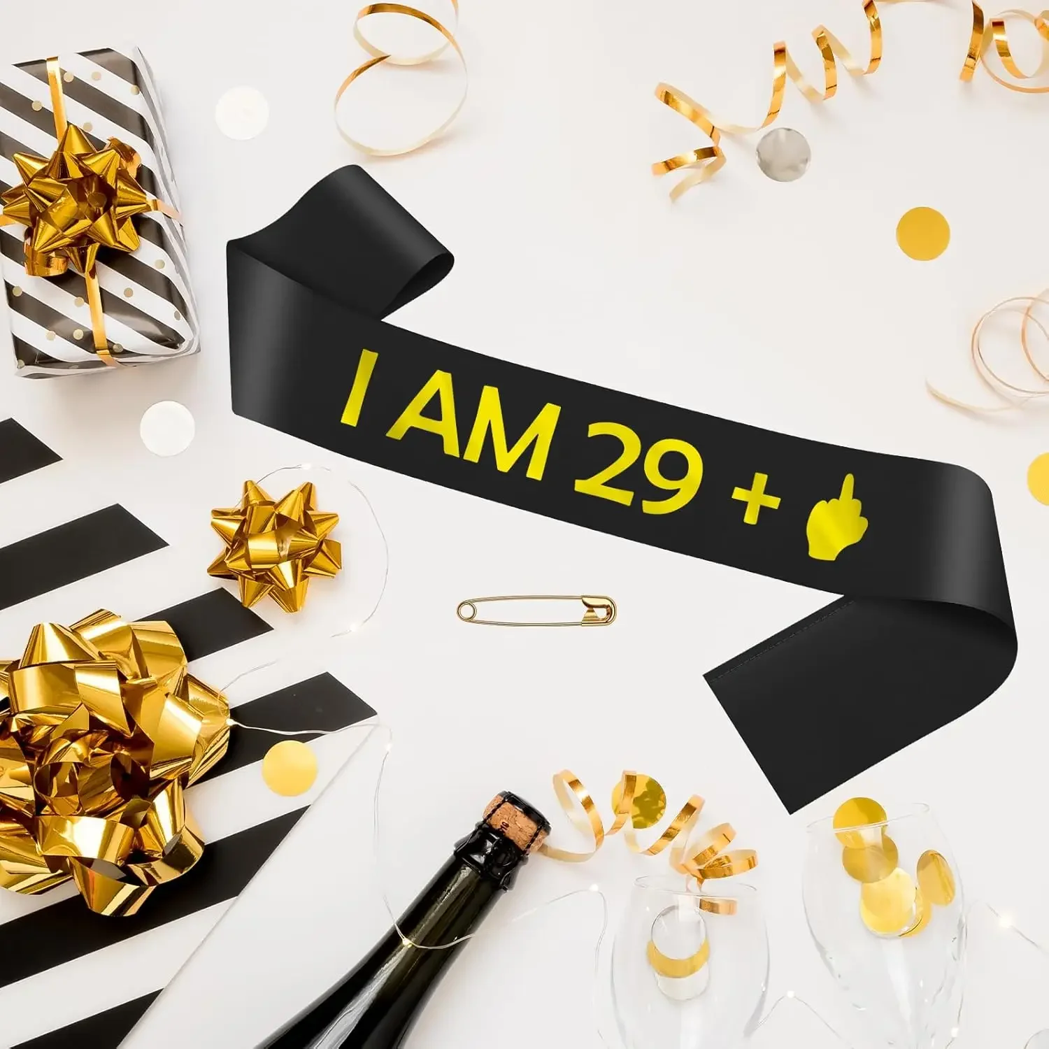 �I AM?+1“-Schärpe, lustige Geburtstagsschärpe für Männer und Frauen, Geburtstagsgeschenke, Partydekorationen, schwarze Schärpe mit goldglitzerndem Schriftzug – Detail 12