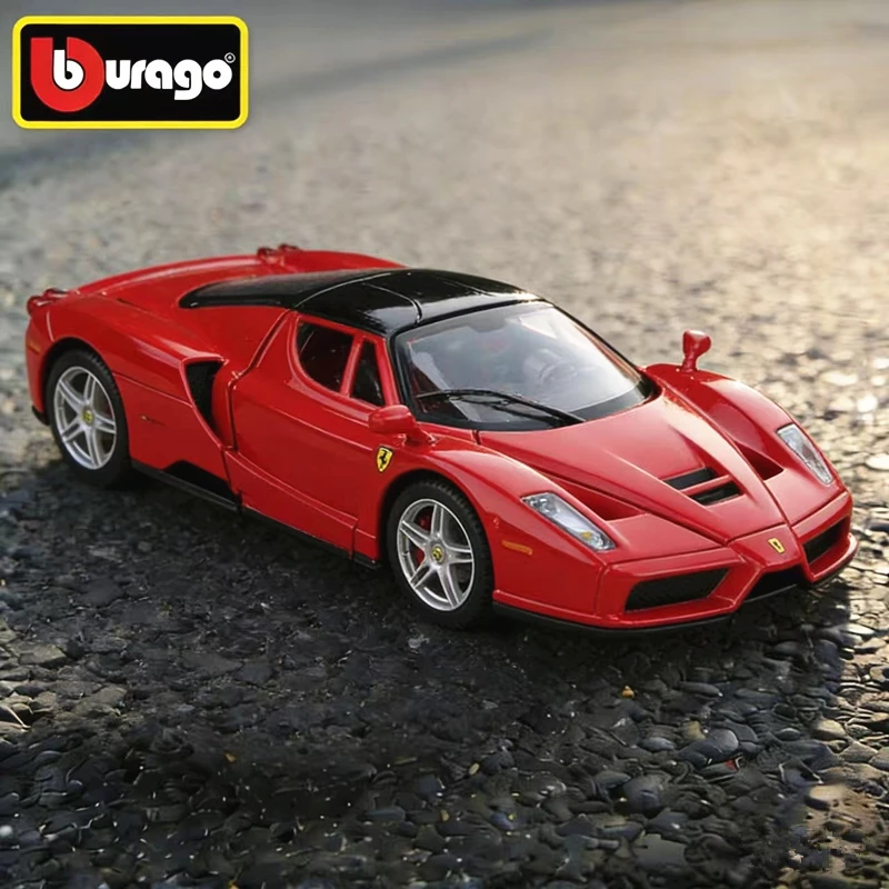 

Bburago 1:24 Enzo Sport Car Alloy Scale Car Model Diecast Metal Miniature Car Model Sound＆Light Children Toy Car Vehicles Gifts