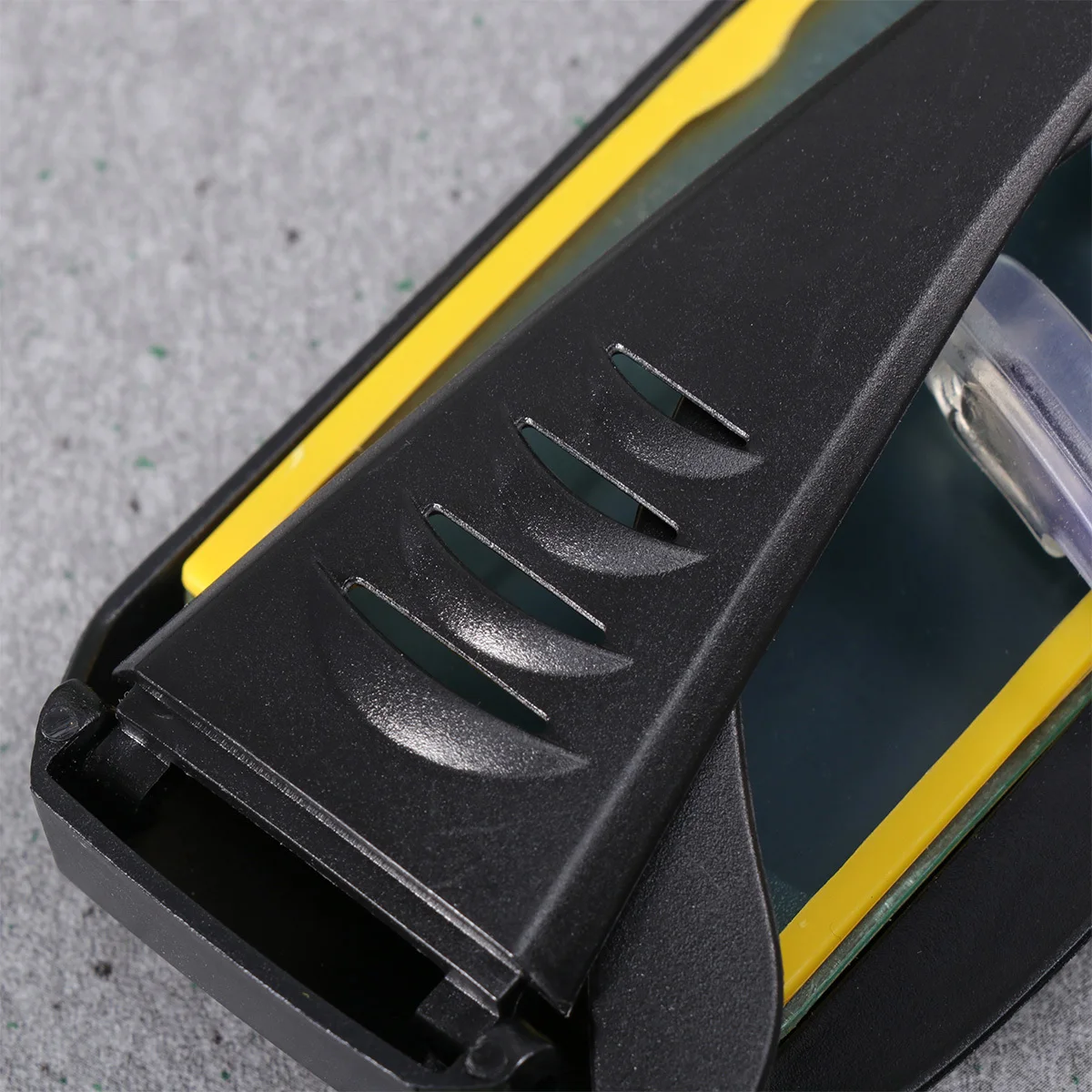 Solar Powered Auto Darkening Goggle Lightweight Pc Material Adjustable Shade Lens For Arc Welding Safety Goggles