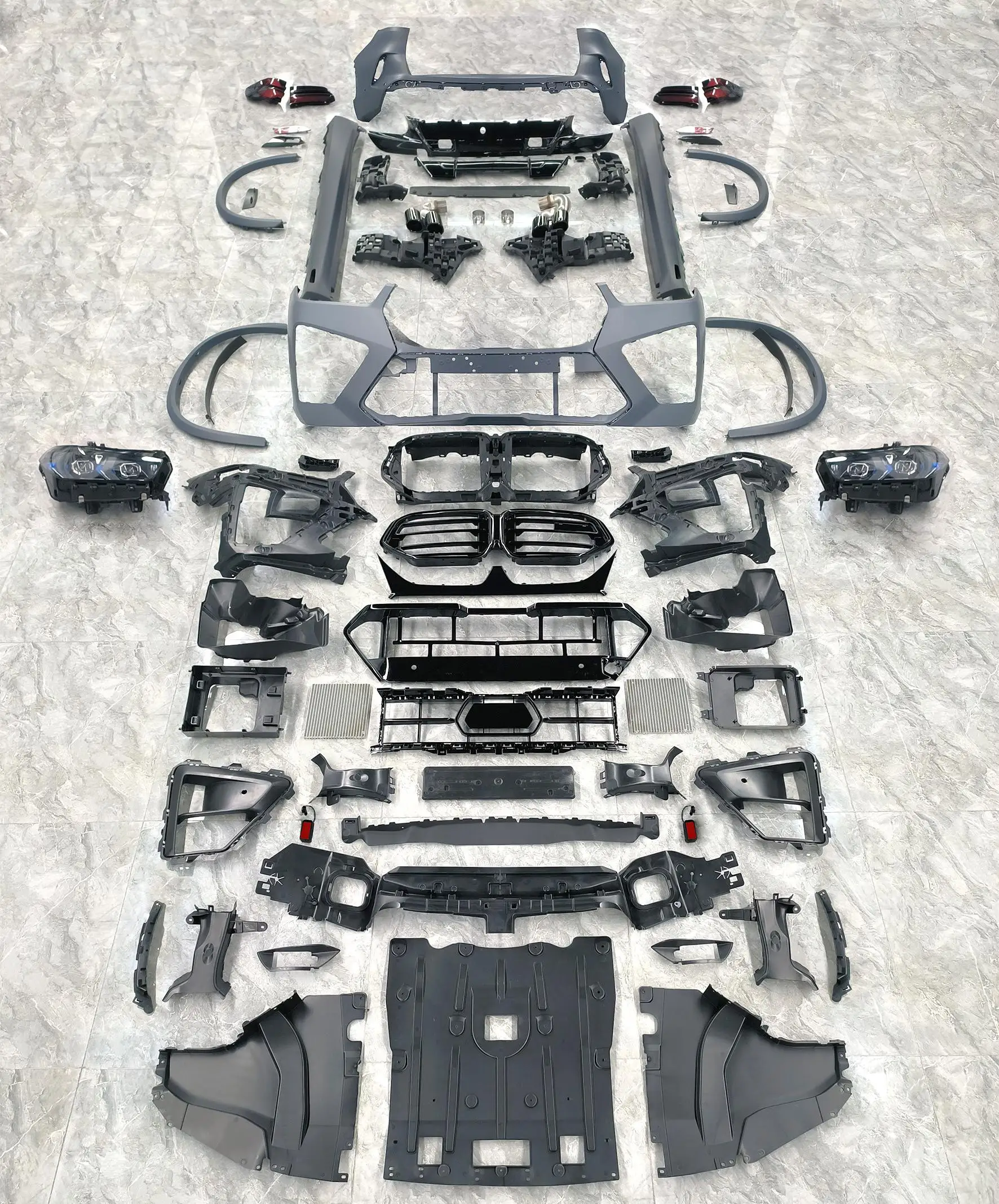Facelift Kit for  X5 G05 19-22 Modified X5M 23+ Tuning Kit G05 X5m Modification Accessories G05 to X5m Conversion Body Kit
