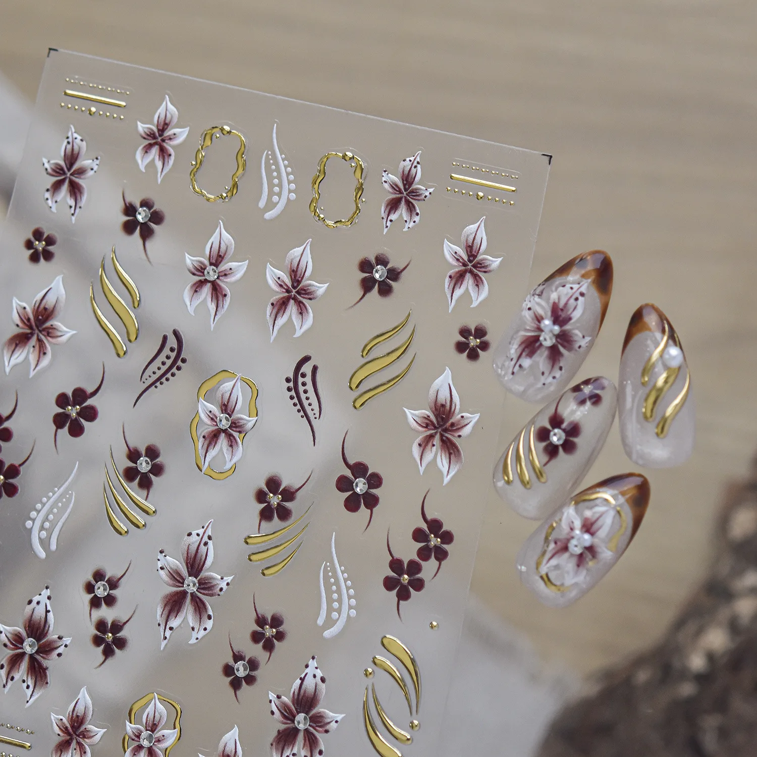 Exquisite Flowers Nail Stickers Brown Amber Lily Flowers Gold Curve Pearl Design Nail Stickers DIY Nail Decoration Accessories