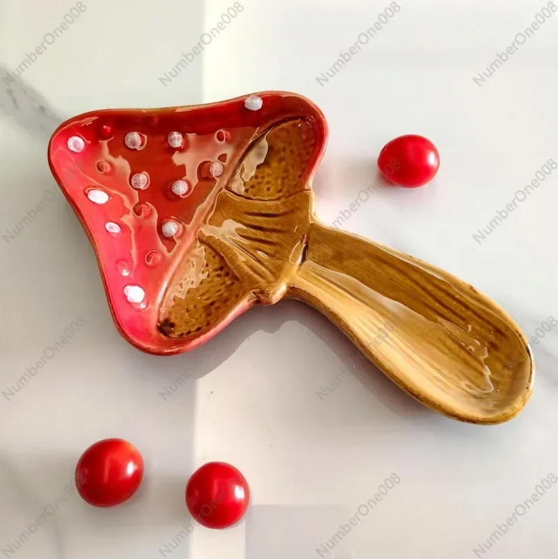 Long Handle Mushroom Ceramic Utensil Set Cute Dessert Plate Snack Fruit Dish Home Kitchenware